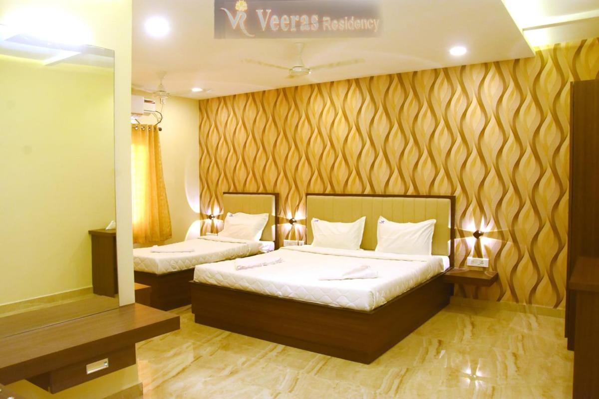 Hotel Veeras Residency Puducherry Exterior foto